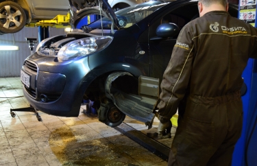 Замена сцепления робот Ситроен С1 (подробные фото)