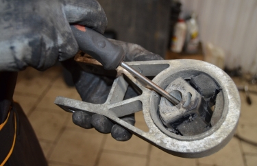 Подушка двигателя Ситроен Джампер порвана