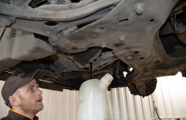 Сливаем трансмиссионное масло Ситроен Джампер