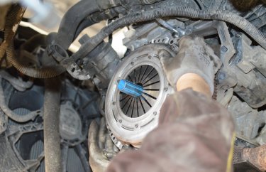 Установка корзины сцепления Ситроен С5