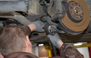 Снимаем подрамник Ситроен С5