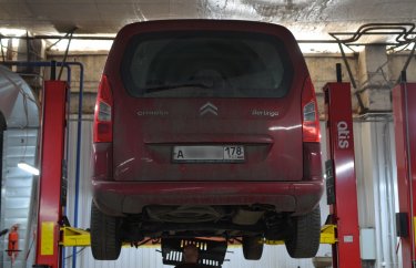 Замена масла в МКПП Ситроен Берлинго (подробные фото)