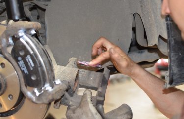 Ремонт тормозной системы Ситроен С4 (подробные фото)