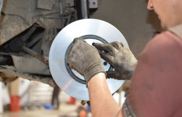 Ремонт тормозной системы Ситроен С4 (подробные фото)