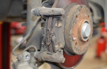 Ремонт тормозной системы Ситроен С4 (подробные фото)