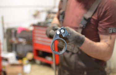 Откручиваем рулевую тягу Ситроен С4