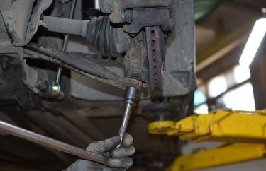 Ремонт тормозной системы Ситроен С4 (подробные фото)