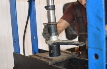 Ремонт тормозной системы Ситроен С4 (подробные фото)