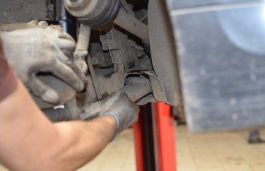 Ремонт тормозной системы Ситроен С4 (подробные фото)