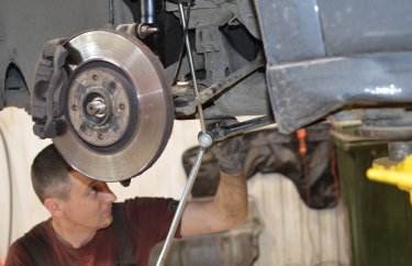 Ремонт тормозной системы Ситроен С4 (подробные фото)