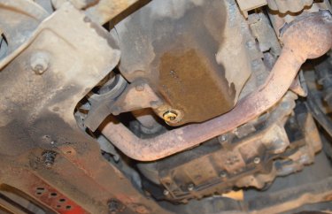 Моторное масло сочится через маслосливную пробку Ситроен С4