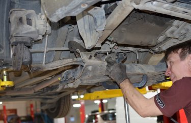 Снимаем подрамник Ситроен С4 Пикассо