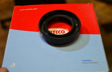 Новый сальник привода Ситроен С1